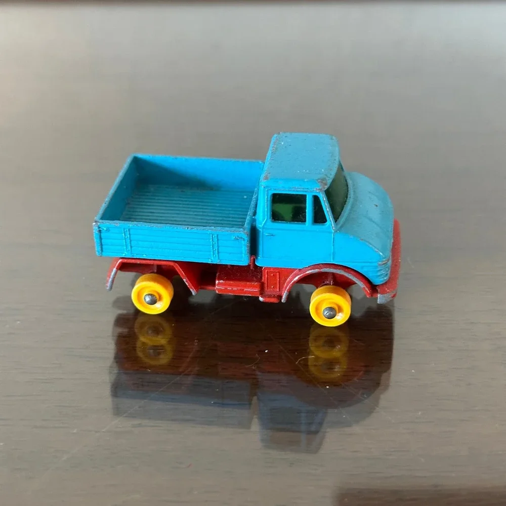 Vintage Matchbox Series Unimog No 49 Lesney England Blue Red Diecast Truck